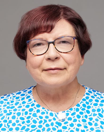 Angela  Gorr