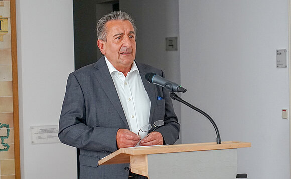 Landtagspräsident Dr. Gunnar Schellenberger sprach beim Empfang für die Landessieger/innen von „Jugend forscht“ 2023.
