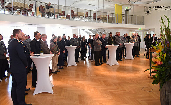 Blick ins Landtagsrestaurant während der Dankesveranstaltung 2026 für die Volksbund-Sammelnden.