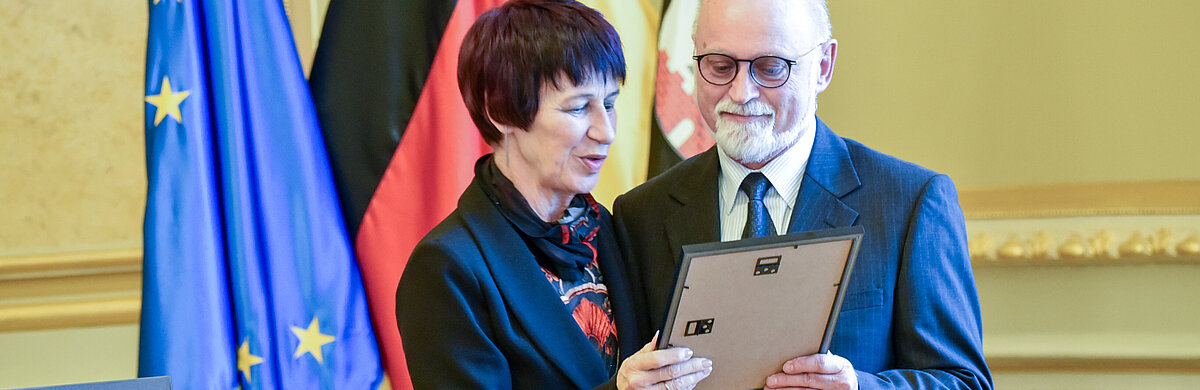 Ulrich Seidel, ehemaliger Vorsitzender der Vereinigung, wurde wegen seiner Verdienste zum Ehrenmitglied ernannt.