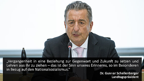 Portraitbild mit Statement von Landtagspräsident Dr. Gunnar Schellenberger anlässlich des Holocaustgedenktags im Jahr 2023.
