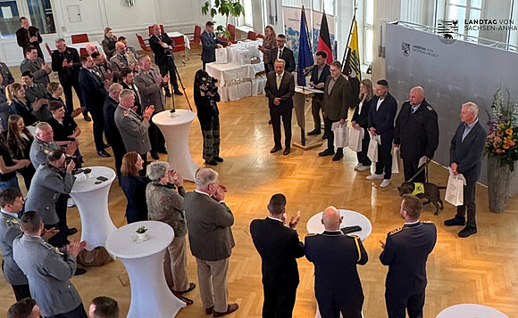 Blick ins Landtagsrestaurant während der Dankesveranstaltung 2026 für die Volksbund-Sammelnden.