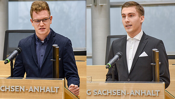 ltlsa/smü Die beiden Jugendlichen Nico und Paul sprechen am Rednerpult im Landtag von Sachsen-Anhalt.
