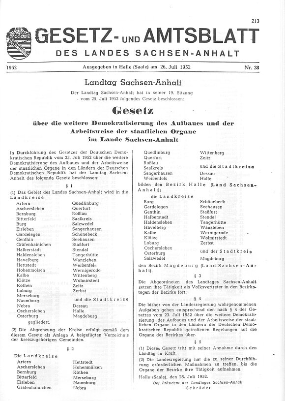ltlsa/Archiv Gesetz- und Amtblatt vom 26. Juli 1952, in dem das verabschiedete Gesetz über die Auflösung des Landtags verkündet wurde.