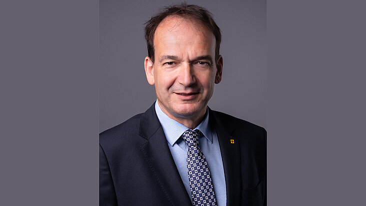 Portraitfoto des FDP-Abgeordneten Andreas Silbersack.