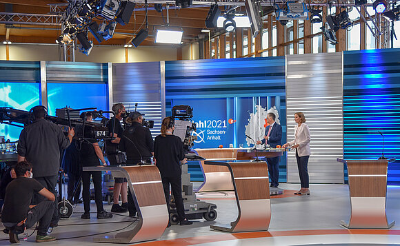 Blick ins Fernsehstudio des ZDF