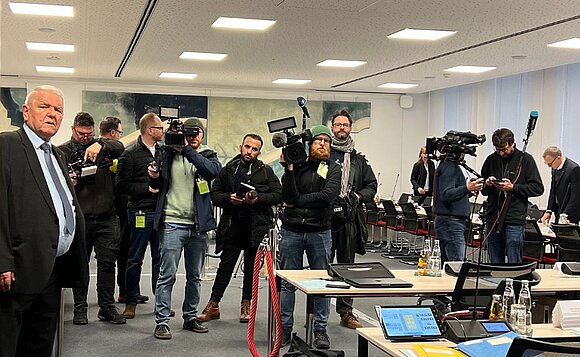 Sondersitzung Ältestenrat