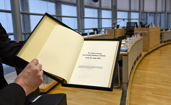 Blick auf die Landesverfassung