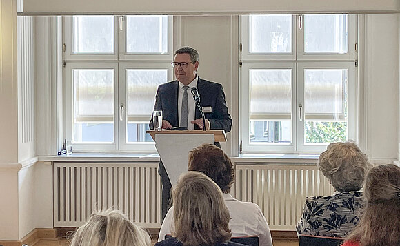 Prof. Dr. Harald Karutz hielt den Festvortrag auf der Festveranstaltung zu 30 Jahre Landespsychiatrieausschuss.