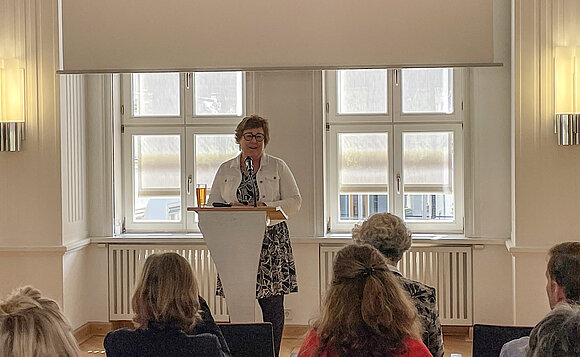 Sozialministerin Petra Grimm-Benne sprach auf der Festveranstaltung zu 30 Jahre Landespsychiatrieausschuss.