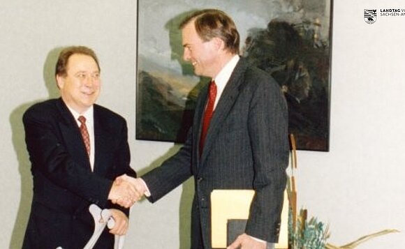 Begrüßung des neuen Leiters der amerikanischen Botschaft in Berlin, Joda Covey, am 30. September 1994 im Amtszimmer des Landtagspräsidenten.
