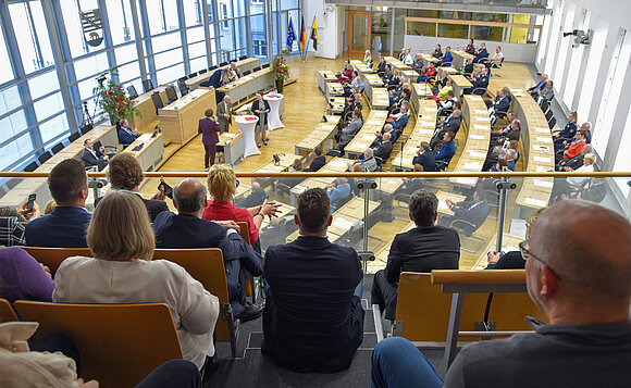 Eindrücke aus der Ehrenamtsveranstaltung im Plenarsaal des Landtags von Sachsen-Anhalt.