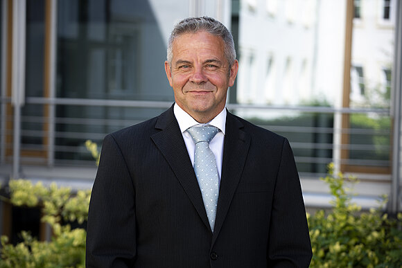 AfD-Frakt. LSA Portraitfoto des AfD-Abgeordneten Frank Otto Lizureck.