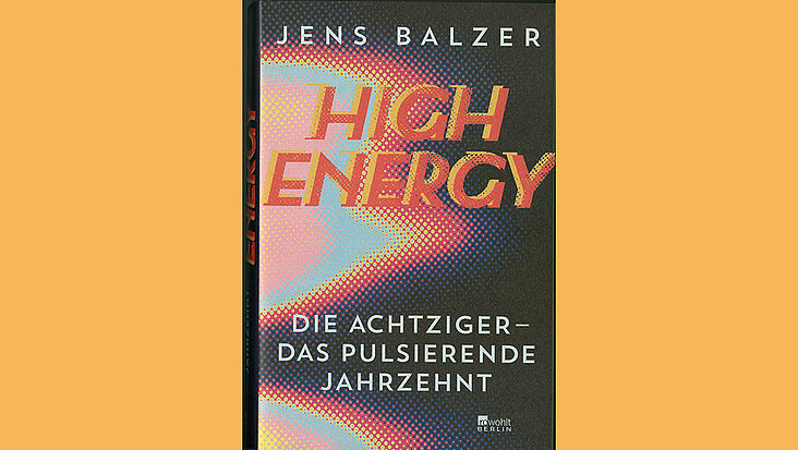 Buchcover mit Titel im Stil der 80er Jahre