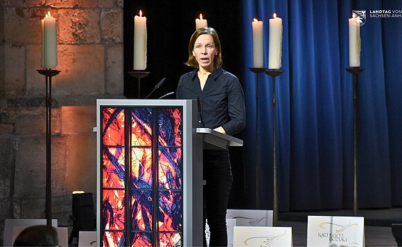 „Und dann kam der eine Augenblick, der alles verändern sollte.“ Der Tod ihrer Mutter habe ein so großes Loch hinterlassen, das nicht mehr gefüllt werden könne, sagte Susanne Staab.
