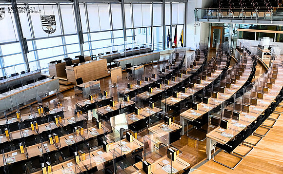 Der noch unbesetzte Plenarsaal der 8. Wahlperiode.